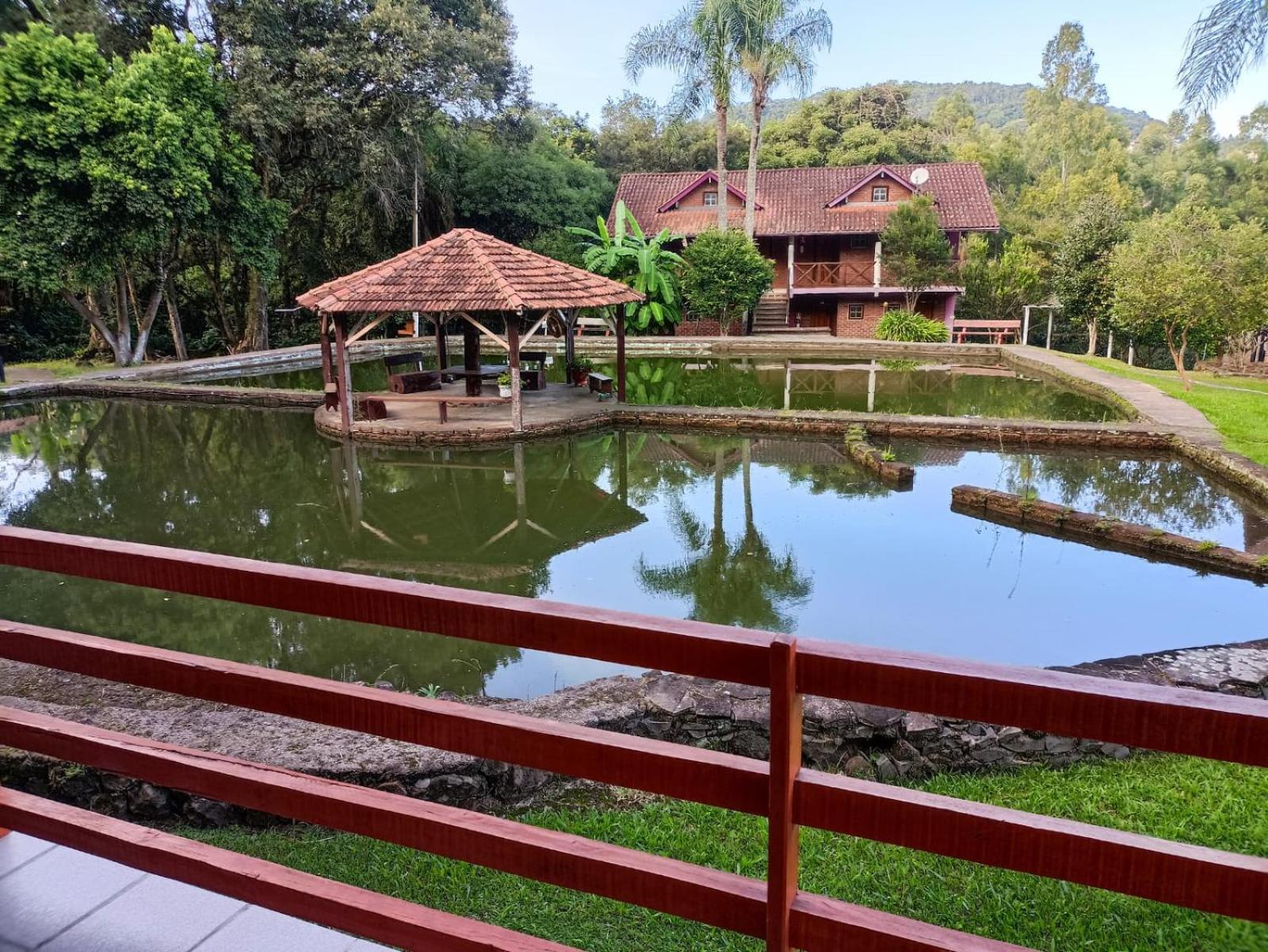 Pousada Da Chacara โนวา เปโตรโปลิส ภายนอก รูปภาพ